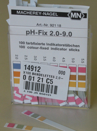 PAPER, pH INDICATOR, 2 to 9, graduation 0.5, gastric, strip