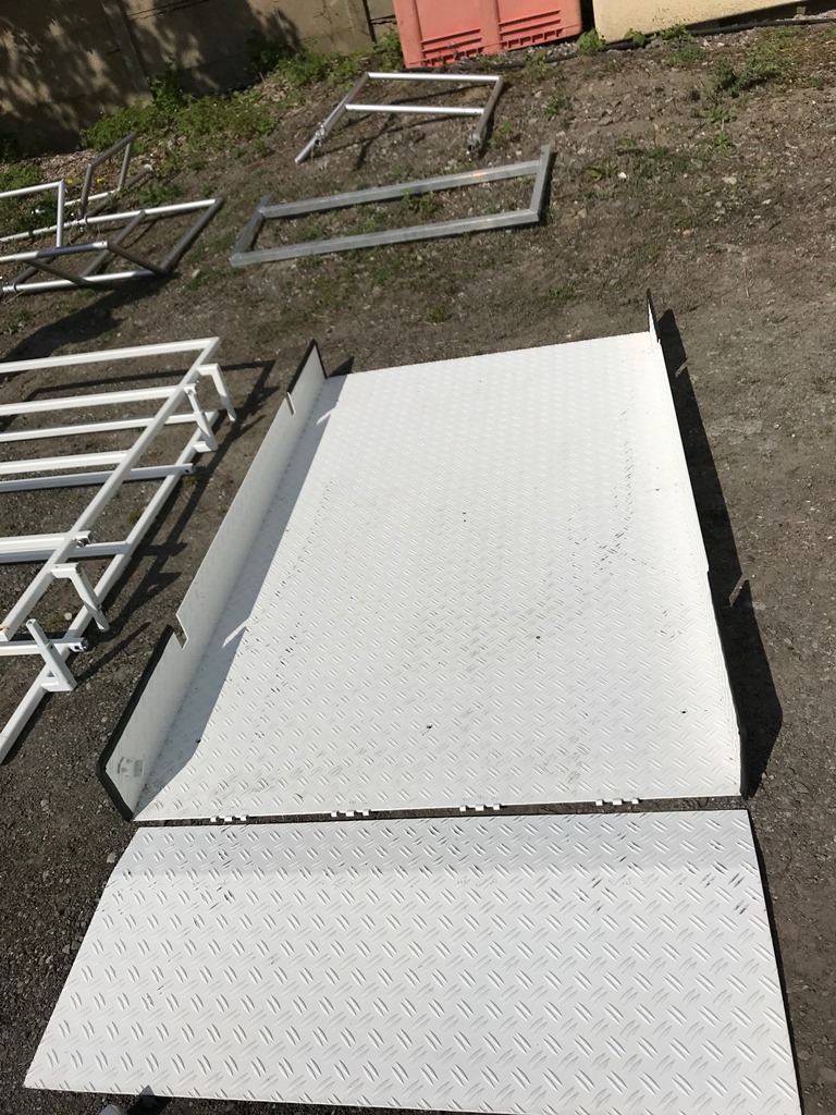 (MUST2-patient lift) PATIENT PLATFORM + access plate