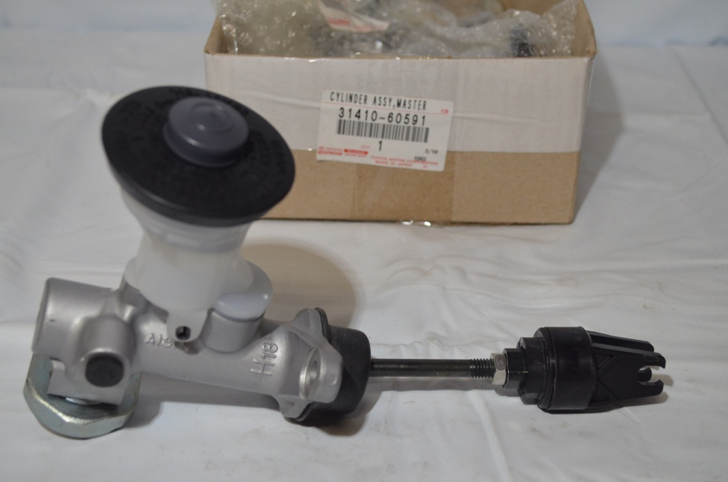 CLUTCH MASTER ASSY cylinder, RHD, HZJ7#MK2