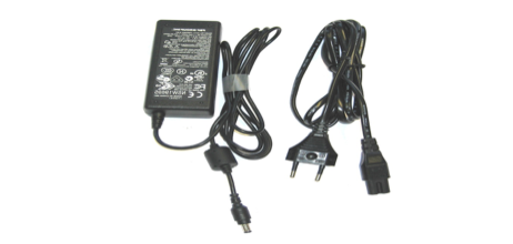 (BGAN 700/710) CHARGEUR AC/DC