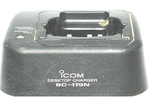 (VHF Icom F31/41GT) CHARGEUR BATTERIE