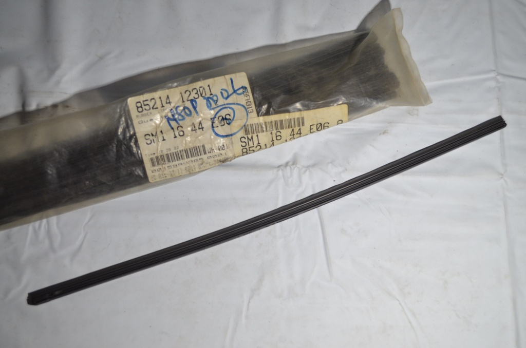 WIPER BLADE, rubber, RR, LH202