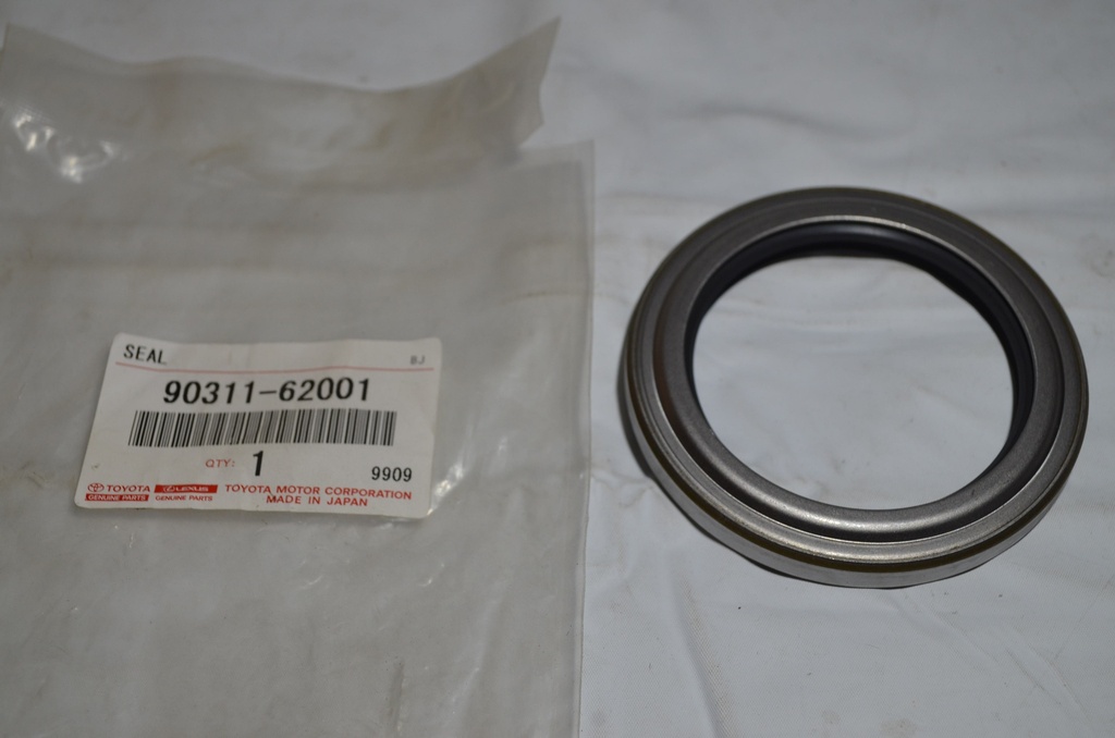 OIL SEAL wheel hub, HZJ7#