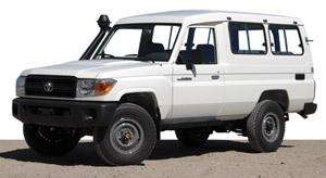 LANDCRUISER 4x4 (HZJ78) 11 seats, diesel LHD hard-top