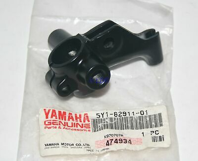 (Yamaha AG200) Handlebar holder left