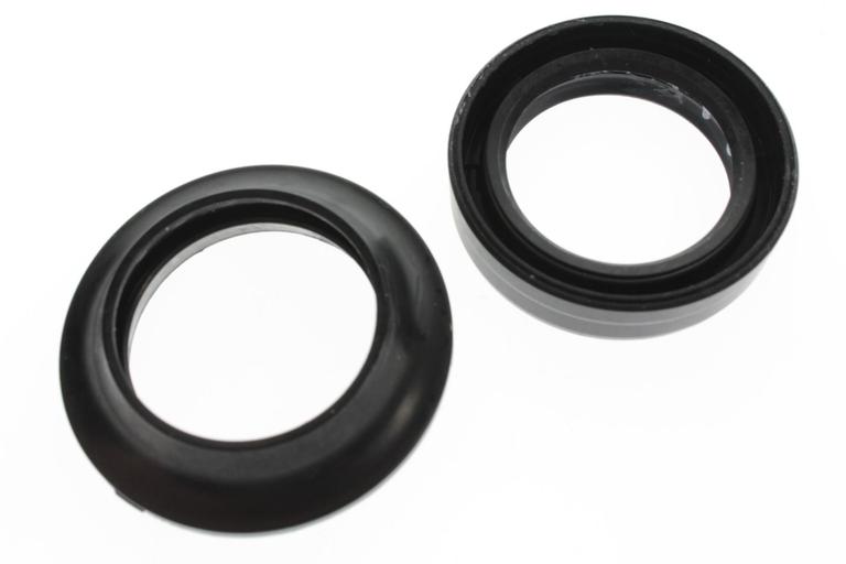 DUST SEAL steering head, top, XL125L