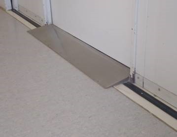 (Containex) DOOR SEAL RAMP, length: 830mm