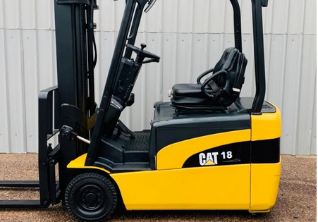 FORKLIFT (Caterpillar EP18N2T) 1.8T, electric
