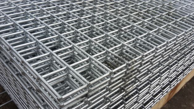 WELD WIRE MESH PANEL, 8X4feets