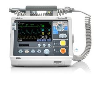 DEFIBRILLATEUR Manuel (Beneheart D3) + Accessoires, anglais