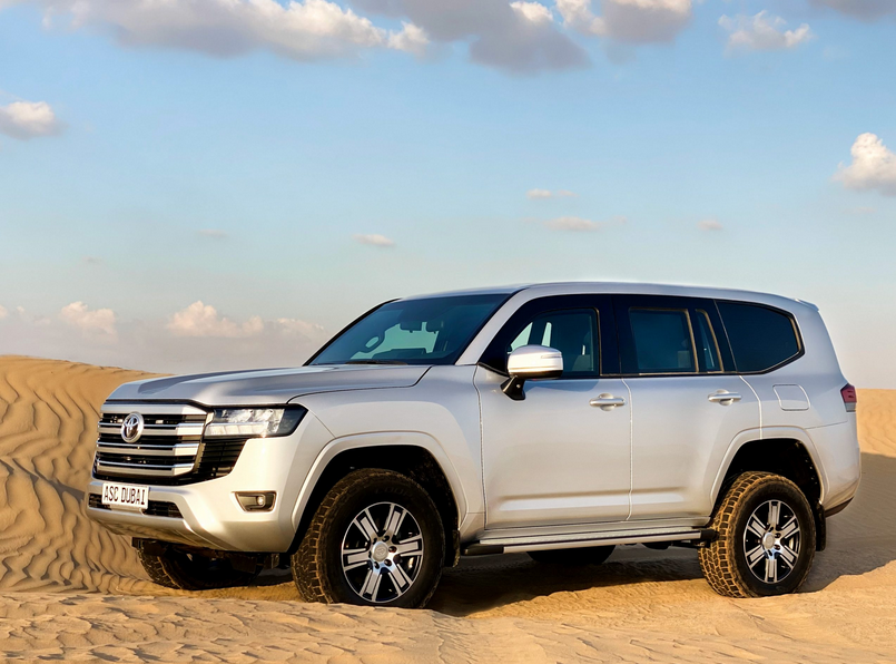 LANDCRUISER 4X4 (300) 5 sièges, diesel LHD blindé VR7