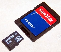[ADAPMEMOMG04] CARTE MICRO SD, 4Gb + adaptateur SD