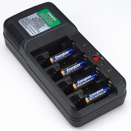 [PELECHARDB2] CHARGEUR DE PILES domestiques, R3/R6/R14/R20/9V, in 220V